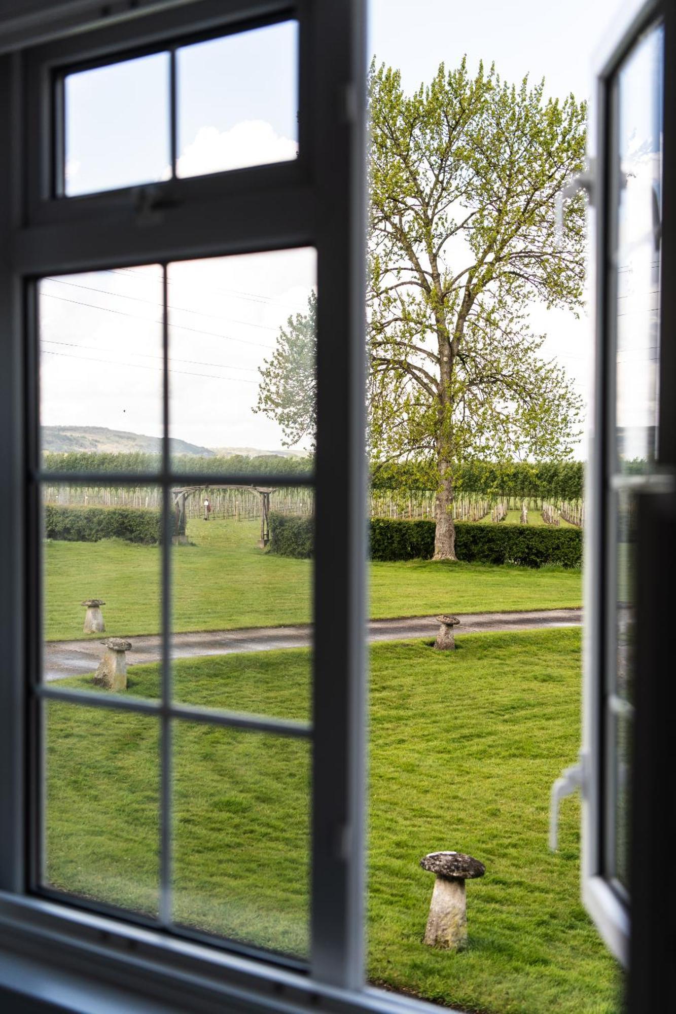 Aldwick Estate Villa Bristol Room photo